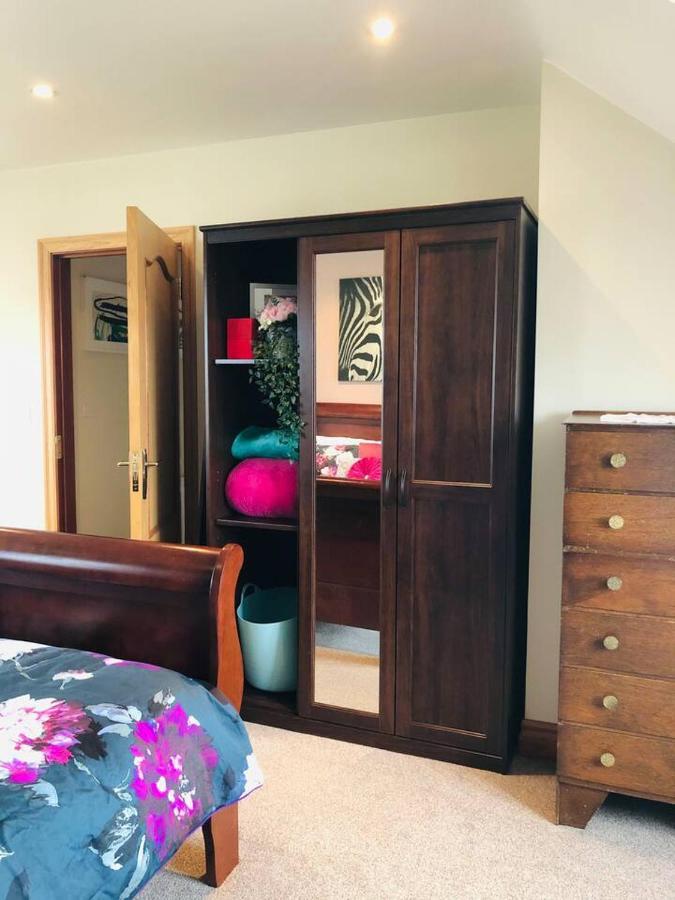Connemara. 3 Bedroom, 8 Bed, Holiday Home Galway Ngoại thất bức ảnh