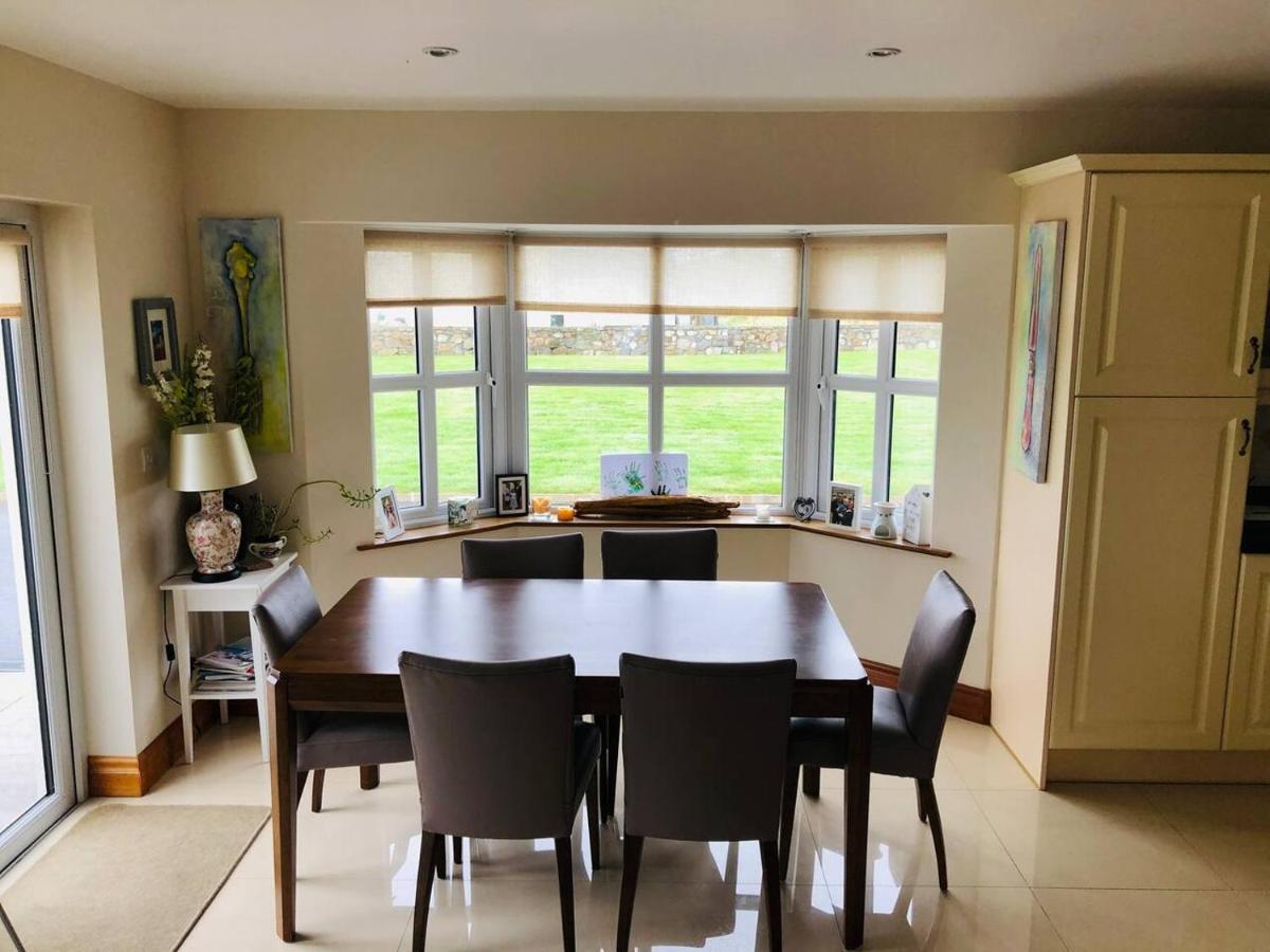 Connemara. 3 Bedroom, 8 Bed, Holiday Home Galway Ngoại thất bức ảnh