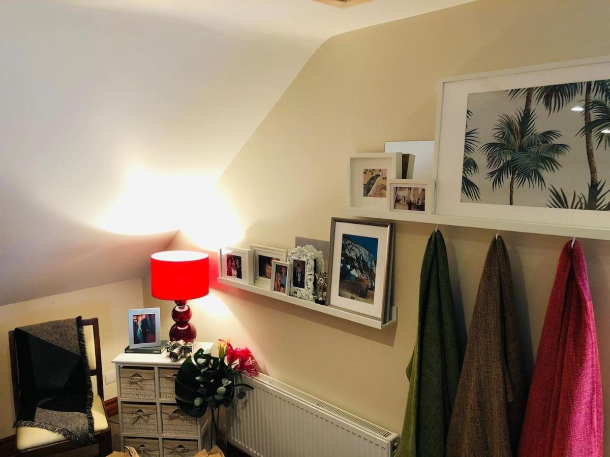 Connemara. 3 Bedroom, 8 Bed, Holiday Home Galway Ngoại thất bức ảnh